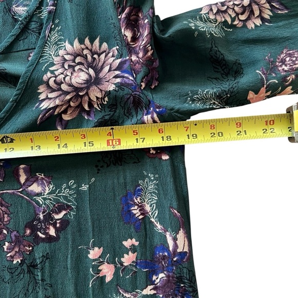 Free People Heartbeat Long Bell Sleeved Emerald Green Floral Tunic‎ Size XS Boho - Picture 4 of 16